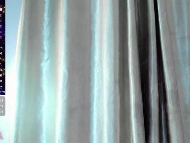 CristalBons on BongaCams 