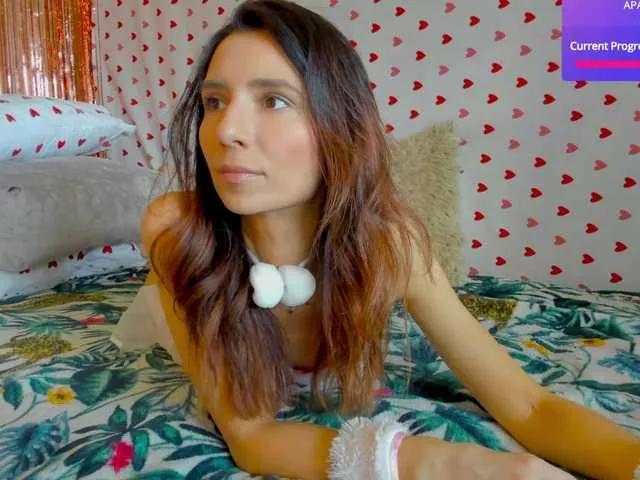 crystal-maria on BongaCams 
