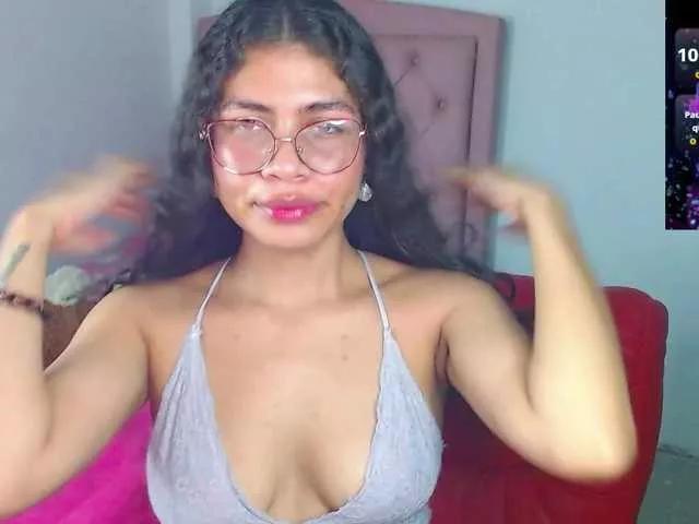 Cyntiaross on BongaCams 