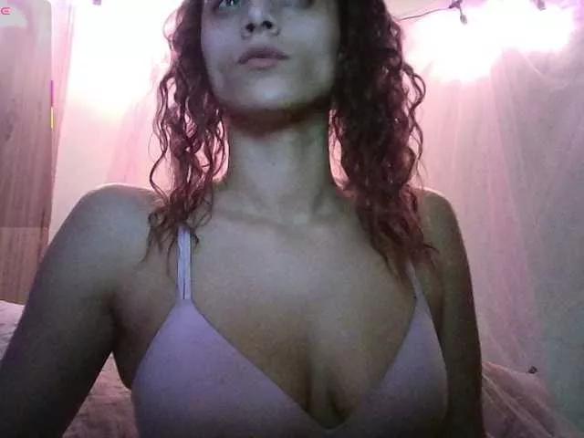 DarcieRoselli on BongaCams 