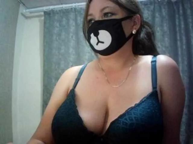 Dasha-Milasha on BongaCams