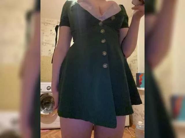 Denichka14 on BongaCams 