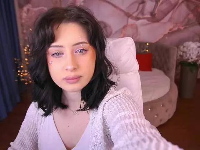 DivaBlack on BongaCams 