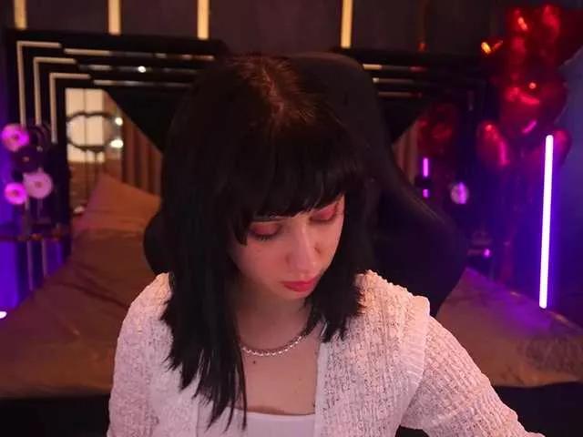 DivaBlack on BongaCams 