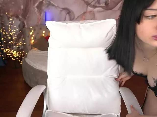 DivaBlack on BongaCams 