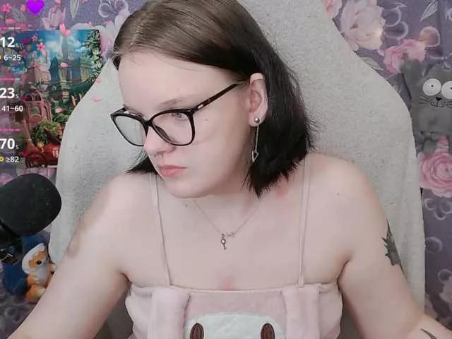 DivaMarisa on BongaCams 