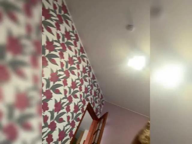 elegancycouple on BongaCams