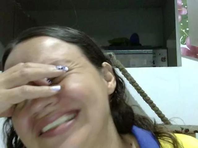 ElizabethMart on BongaCams 