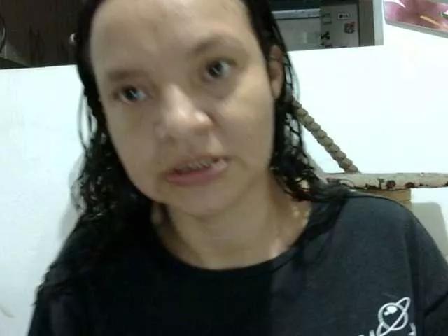 ElizabethMart on BongaCams 