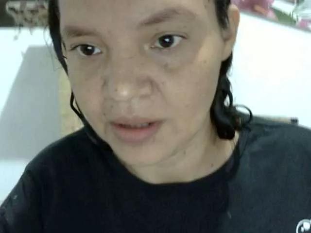 ElizabethMart on BongaCams 