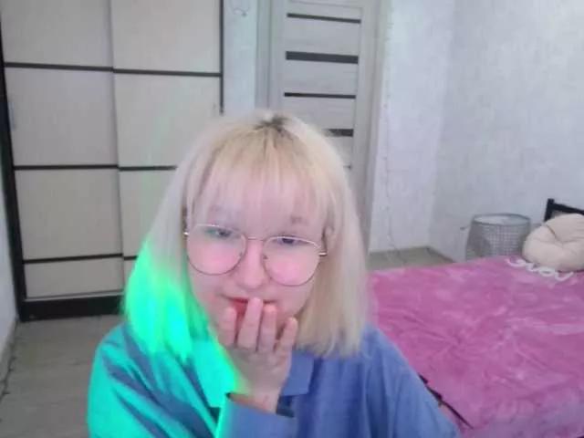 ElizabethWooler on BongaCams 