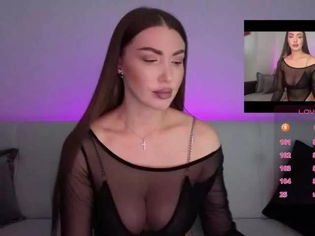 elizanoir on BongaCams 