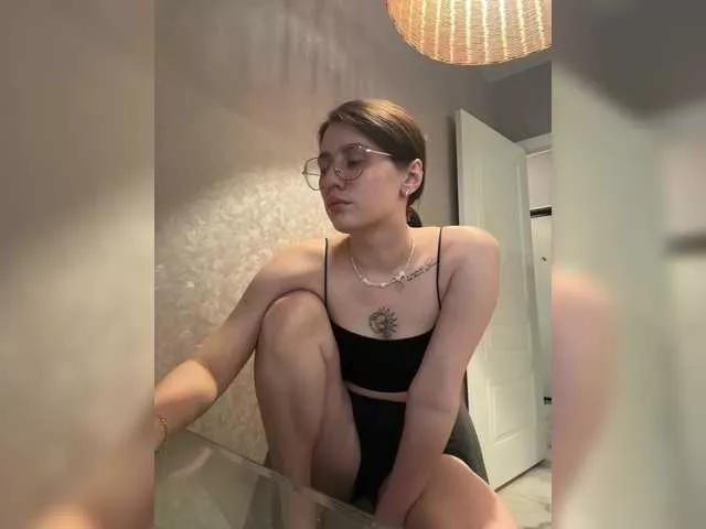 EllexLee on BongaCams 