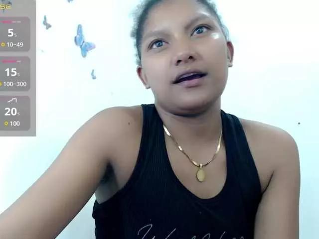 elly-willis on BongaCams 