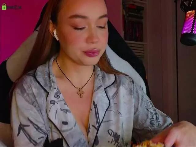 Emili1- on BongaCams 