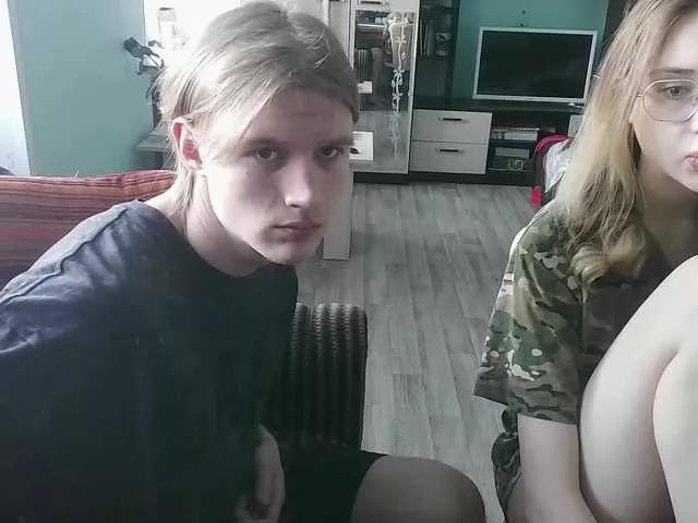 emolina on BongaCams 