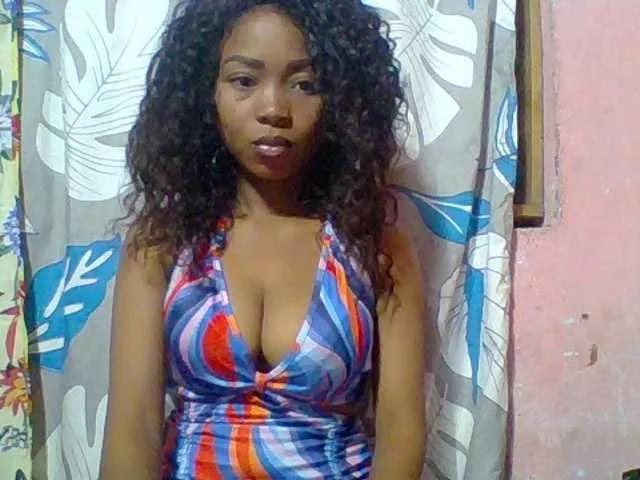 Estelahh on BongaCams 