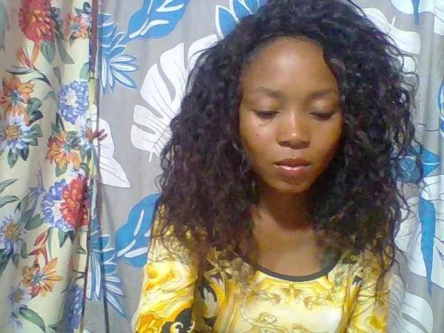 Estelahh on BongaCams 