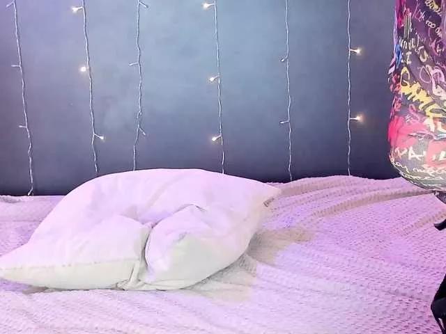 Eva-Merlin on BongaCams 