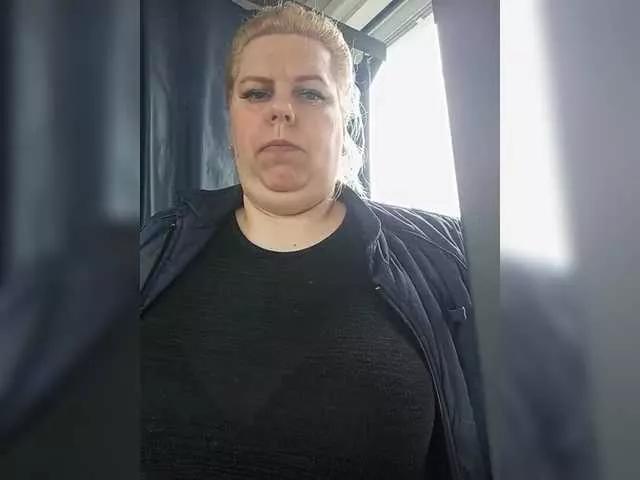 EVA2311 on BongaCams 