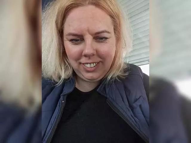 EVA2311 on BongaCams 