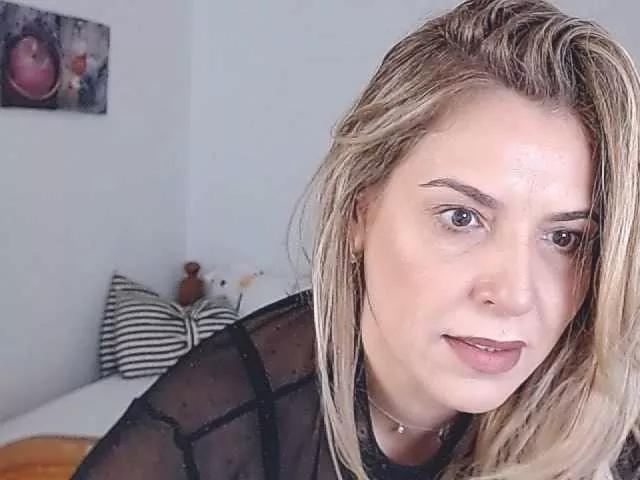Evamaria2025 on BongaCams 