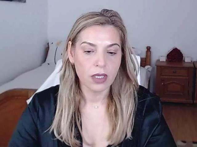 Evamaria2025 on BongaCams 