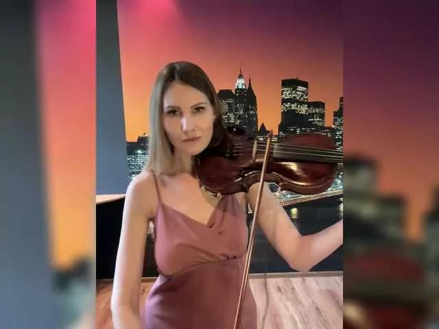 EvaViolin on BongaCams