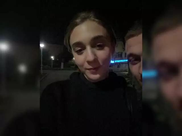 Famylilove on BongaCams 