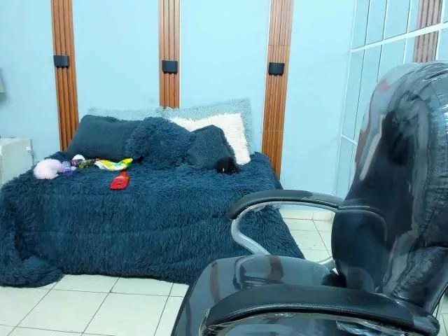 ferenanda-ss on BongaCams 
