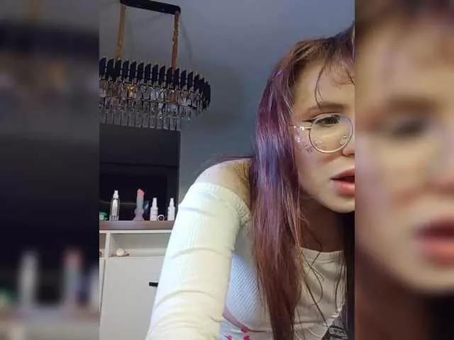 Fothisinya on BongaCams 