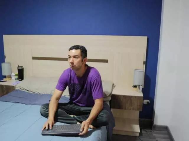 funcouple1986 on BongaCams 