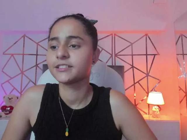 Giselle-Roldan on BongaCams 