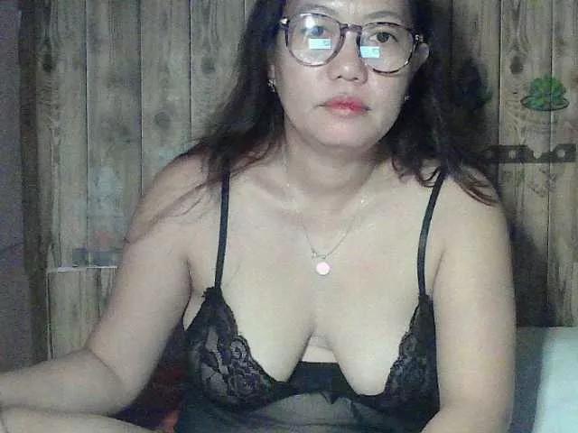 Grabmytits on BongaCams 