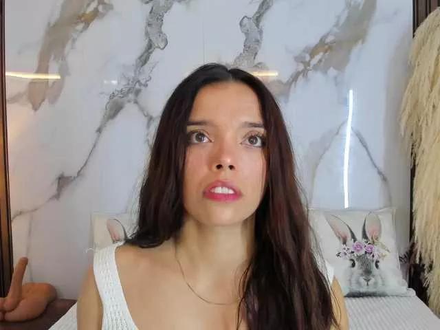 hannahill69 on BongaCams 