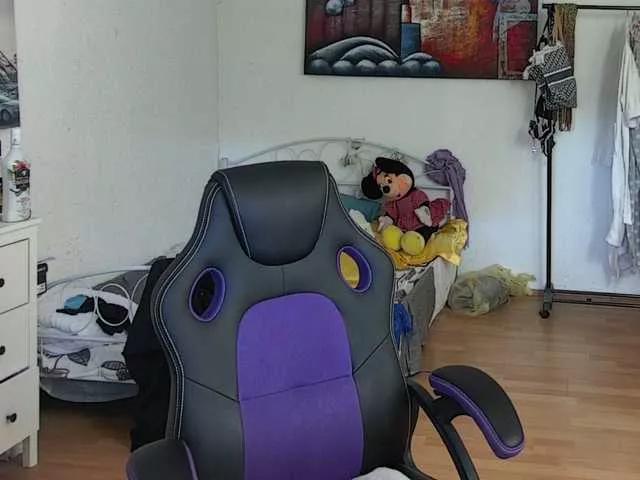 illymaus on BongaCams 