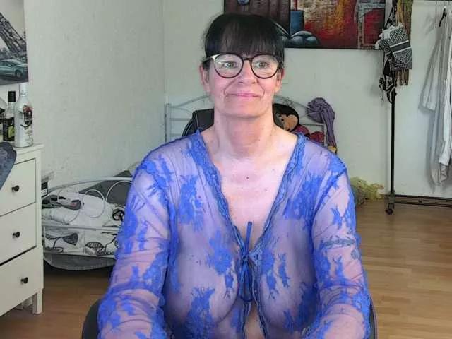 illymaus on BongaCams 