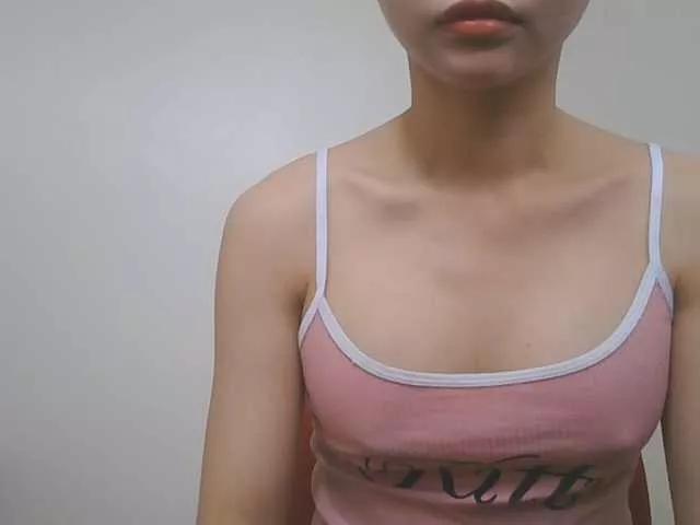inHI on BongaCams 