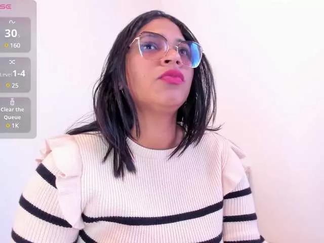 iriss-25 on BongaCams 