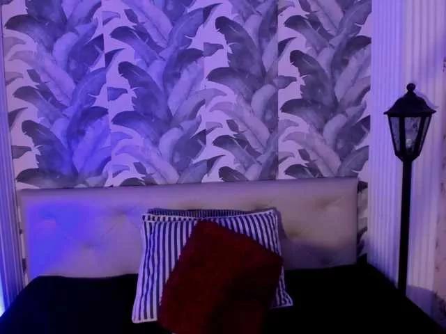 Isa-Lyon on BongaCams 
