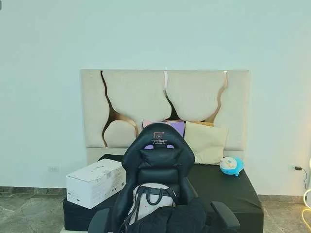 Issa-tay1 on BongaCams 