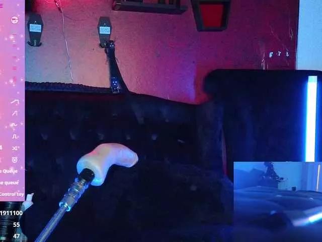 Iveyandjames on BongaCams 