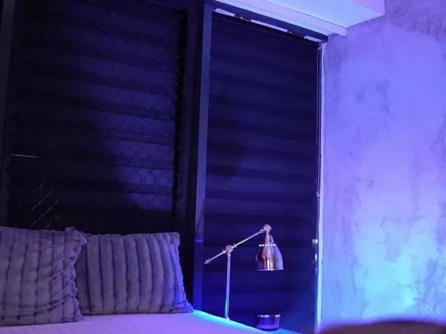 IvyRowa on BongaCams 