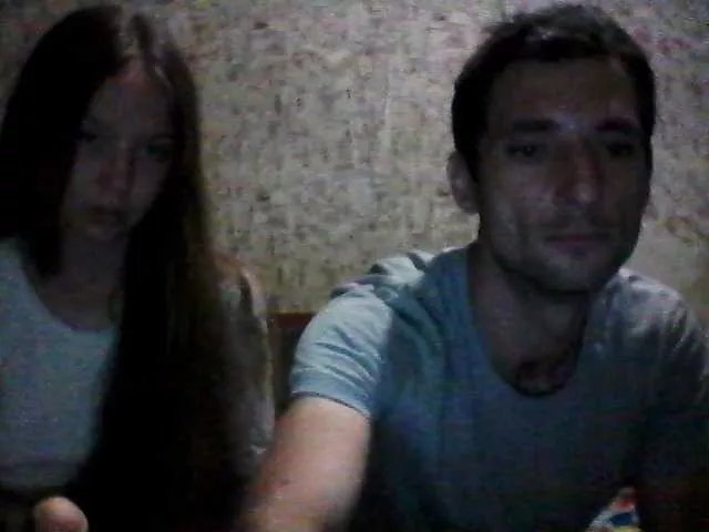 JJulia4021 on BongaCams 