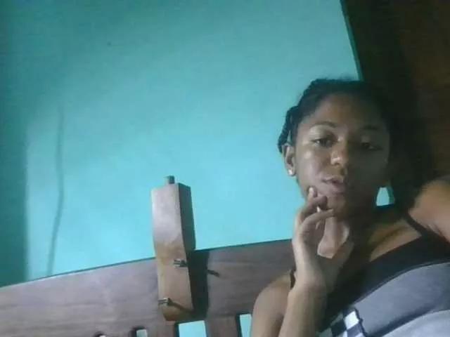 jouliana24 on BongaCams 