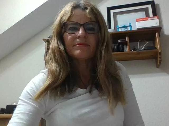 JuanitaWouti on BongaCams 