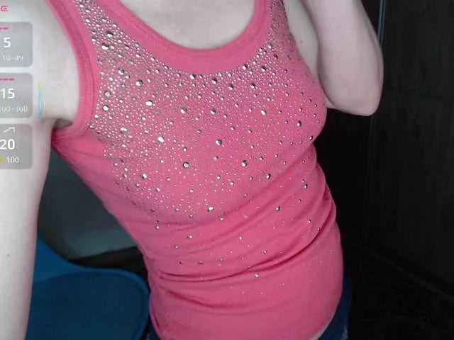 Julia99 on BongaCams 