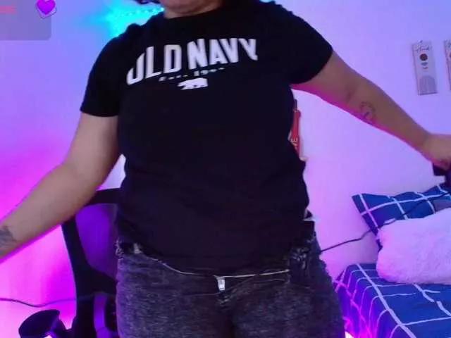 Juliramiirez on BongaCams 