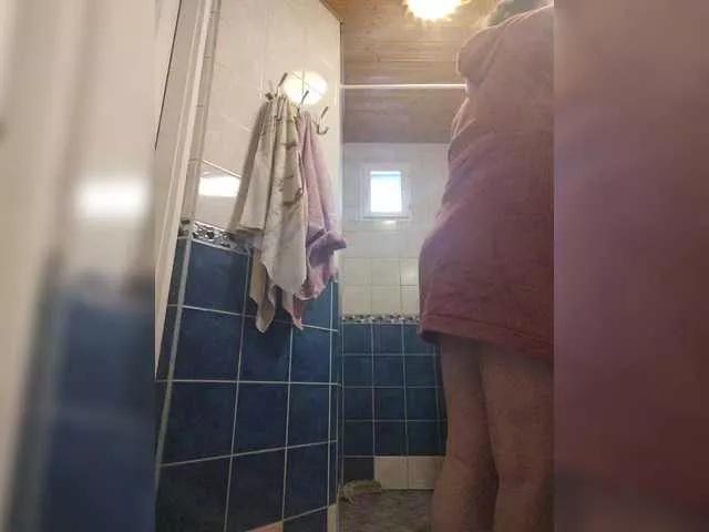KarinaPlay23 on BongaCams 