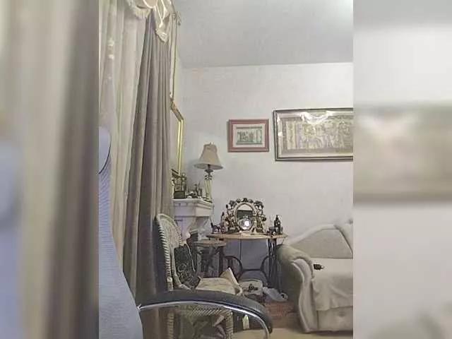 KarinkaSweet on BongaCams 